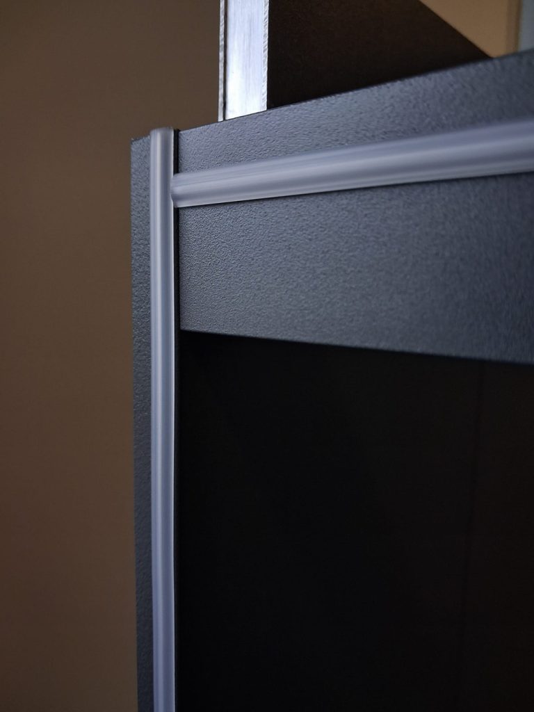 ConstanKitchen 100% aluminium structure — rigid profile