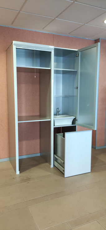 ConstanKitchen laundry cabinet with space for appliance